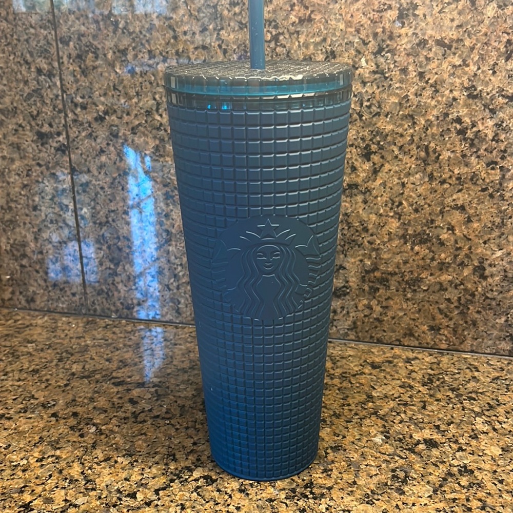 24 oz Starbucks tumbler